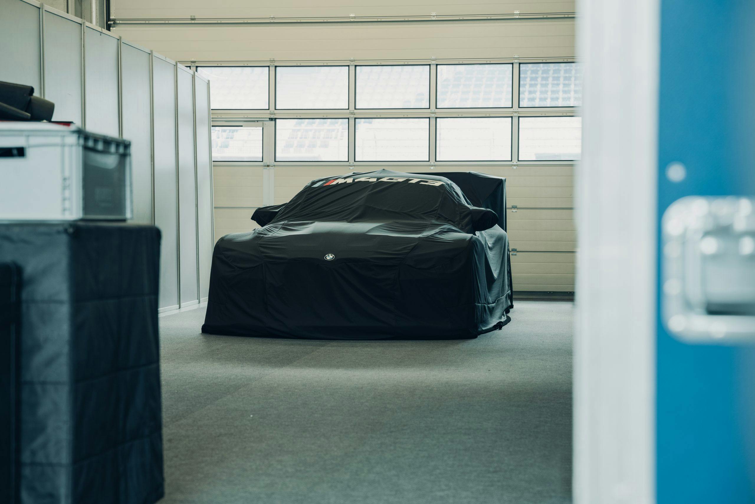 BMW M4 GT3 prototype cover garage