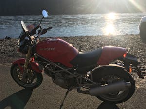 1995 Ducati M900 reader ride