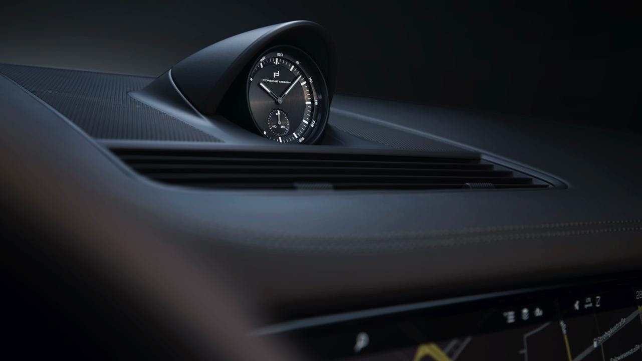 2021 Panamera Turbo S interior dash clock