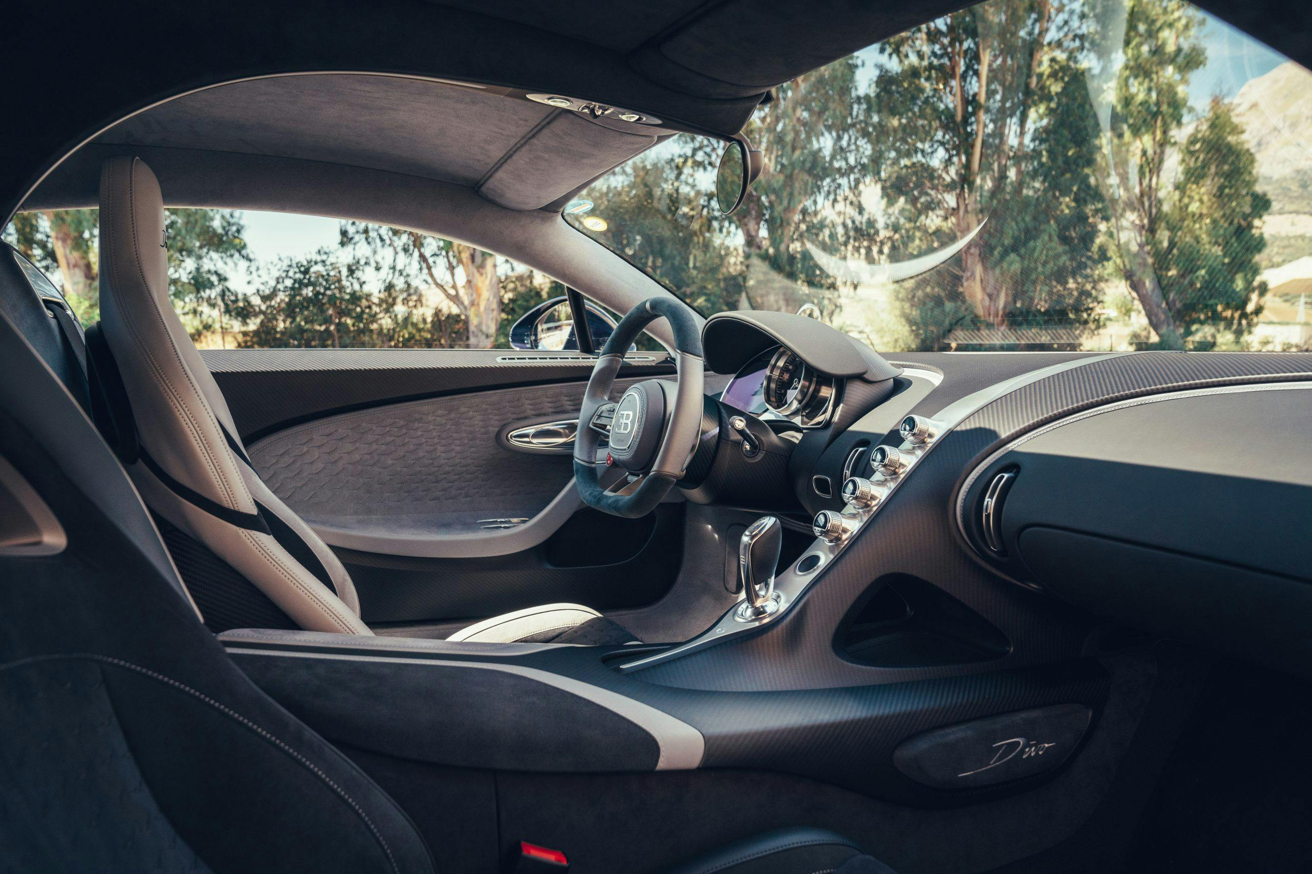 Bugatti Divo cabin interior