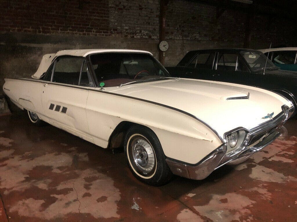 1963 Ford Thunderbird barn find convertible patina