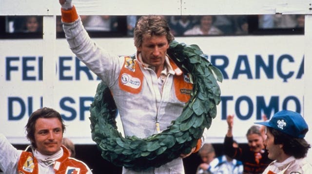 1979 Renault F1 Victory wreath podium celebration
