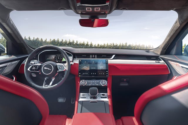 2021 Jaguar F-PACE interior center console