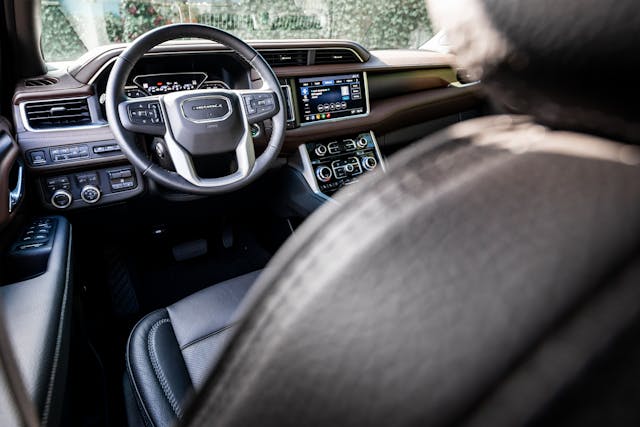 2021 Yukon Denali steering wheel over drivers seat