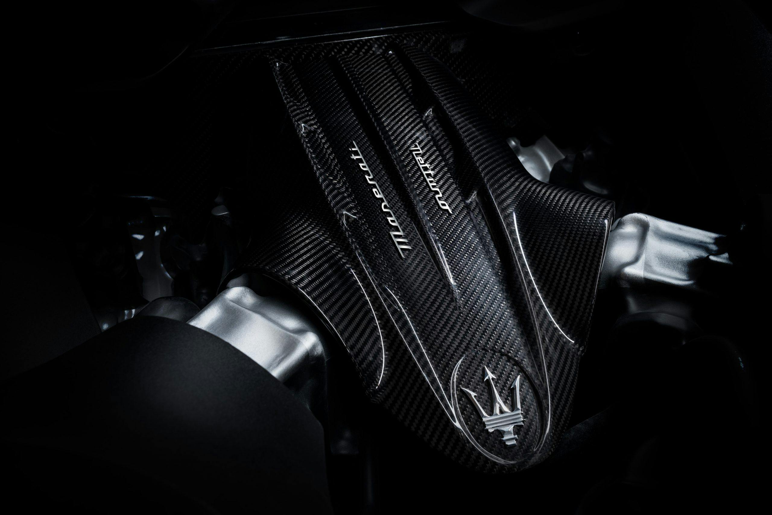 Maserati MC20 Nettuno V-6 engine