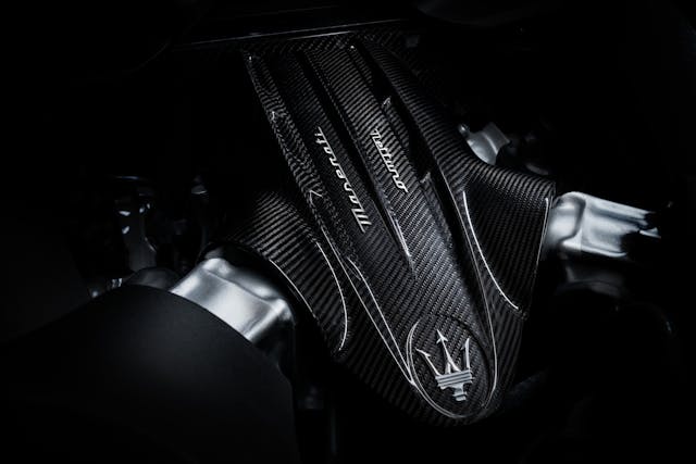 Maserati MC20 Nettuno V-6 engine