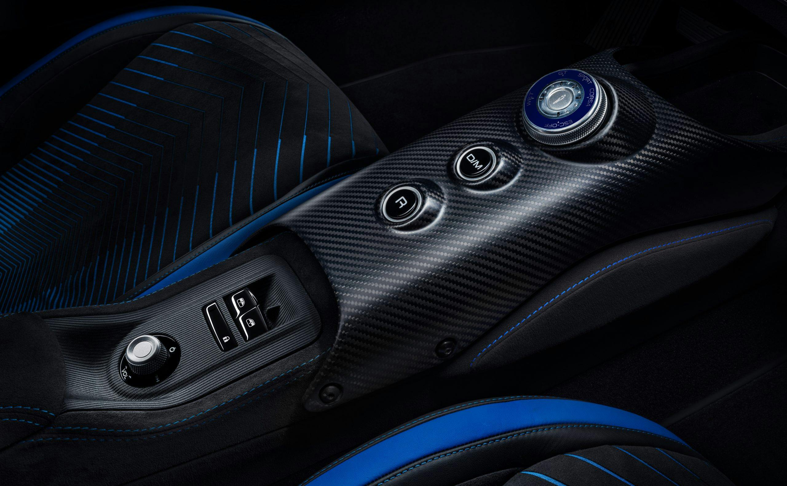 Maserati MC20 interior buttons control carbon-fiber