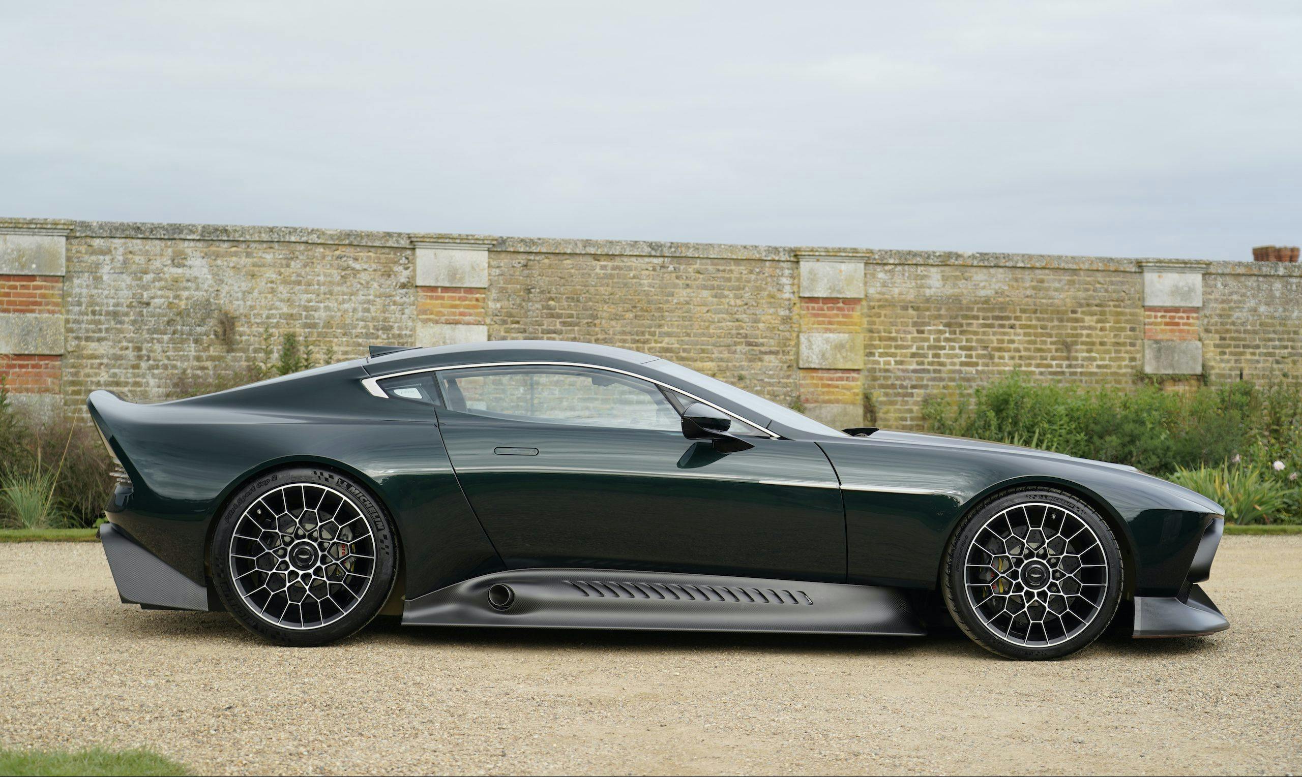 Aston Martin Victor side profile
