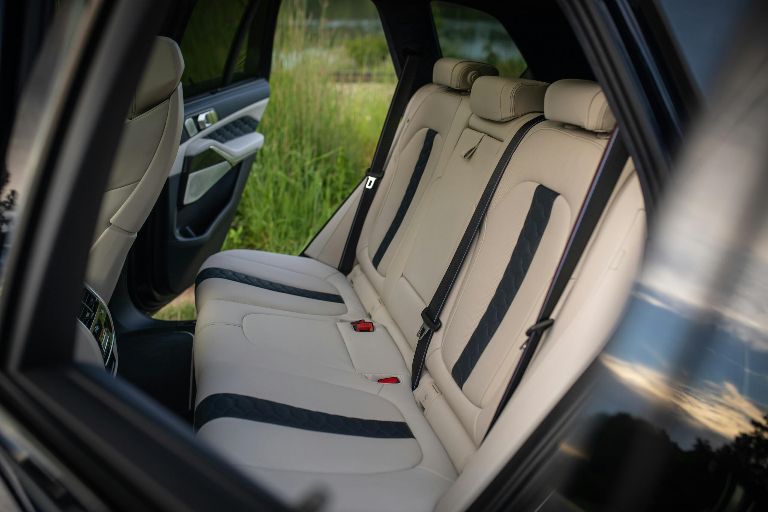 bmw x5m interior rear seat