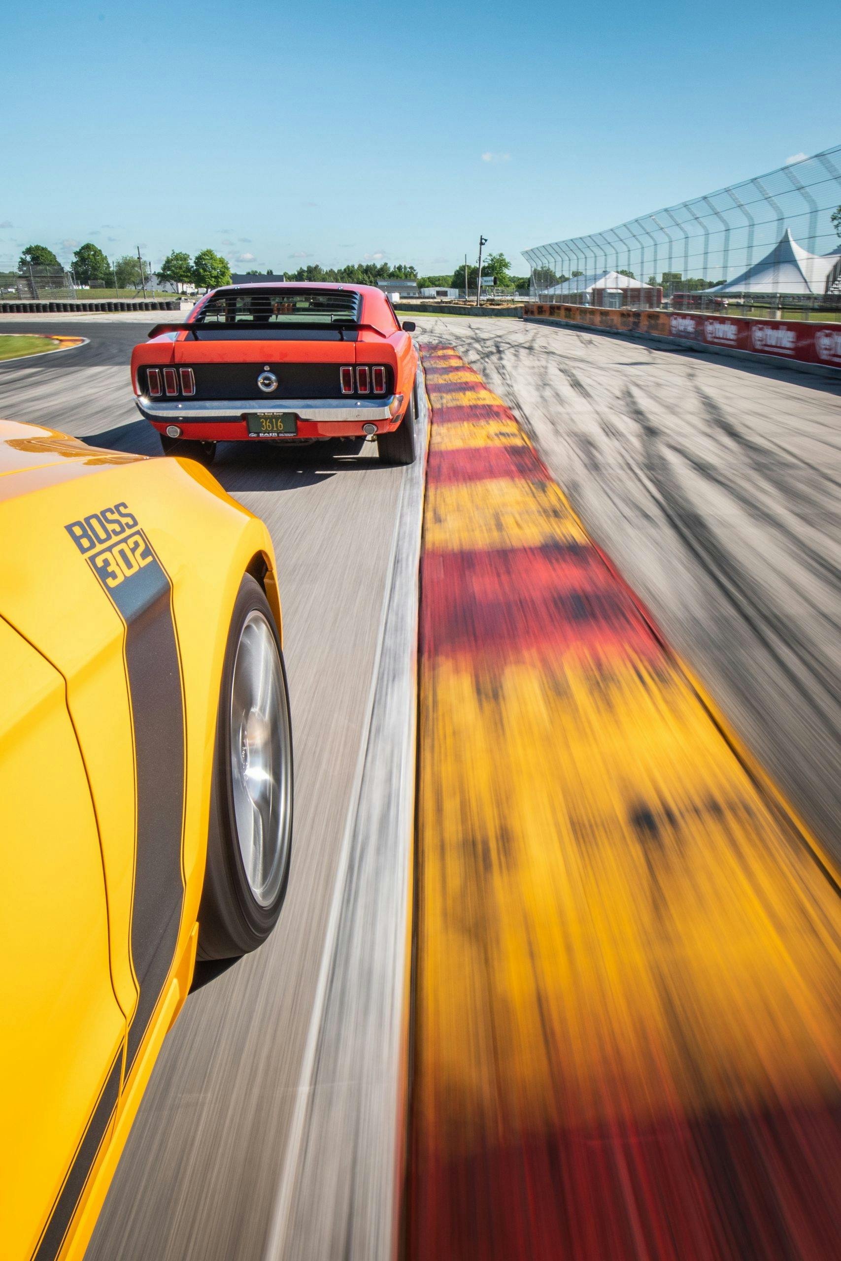 vintage ford mustang boss 302 dynamic track action
