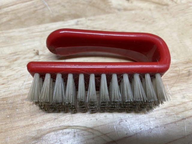 suede brush