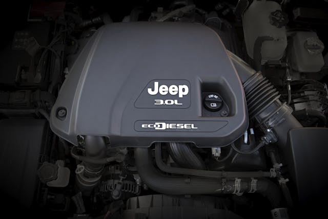 2020 Jeep® Wrangler 3.0-liter V-6 EcoDiesel engine