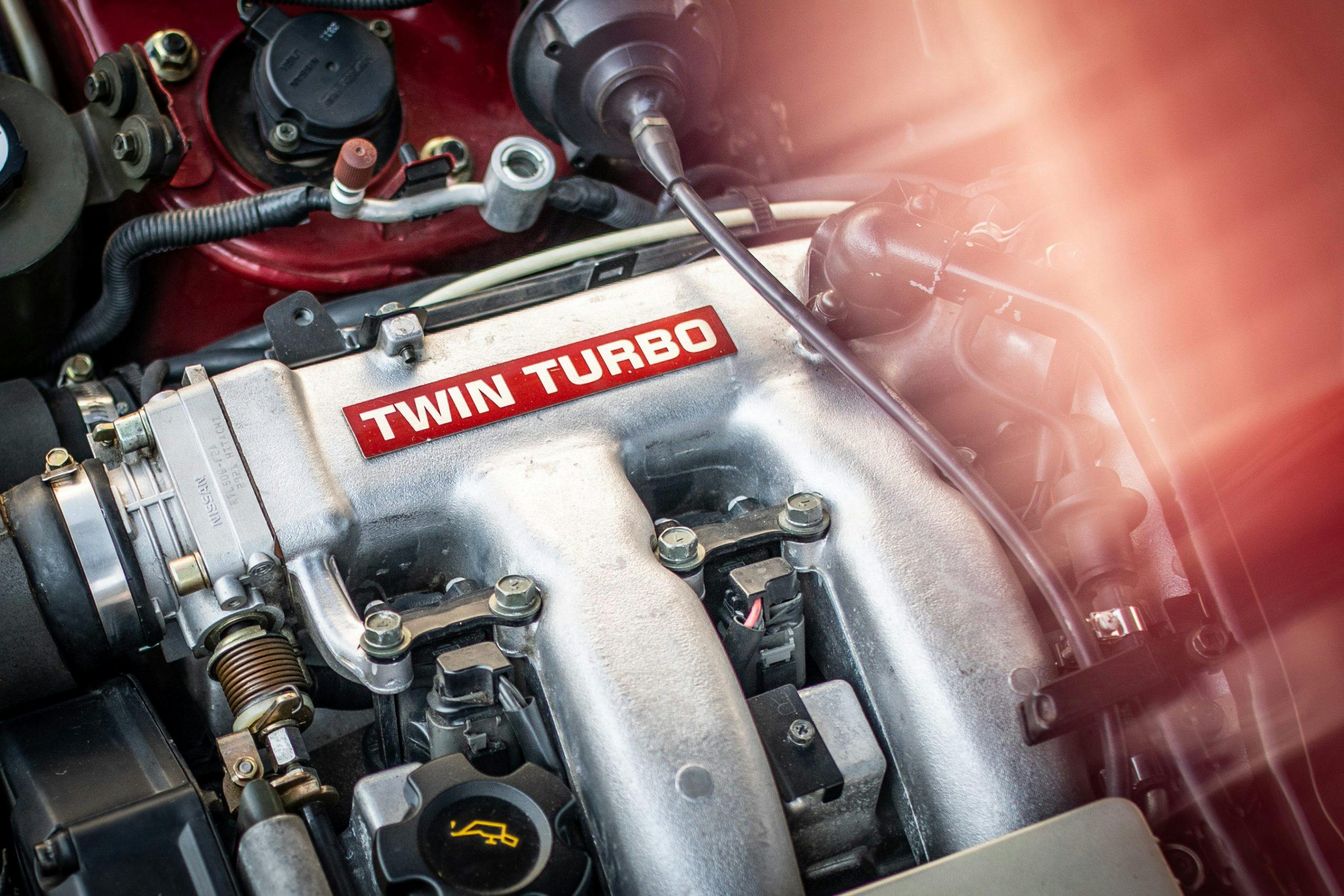 Nissan 300ZX engine twin turbo