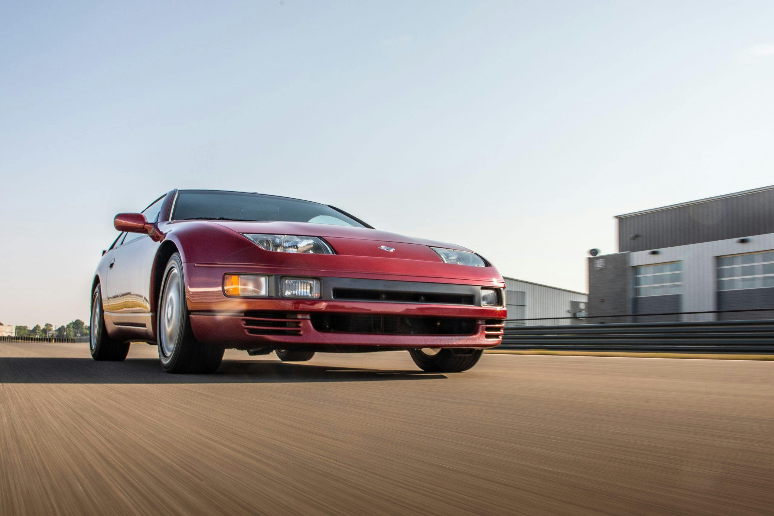 Nissan 300ZX dynamic action low