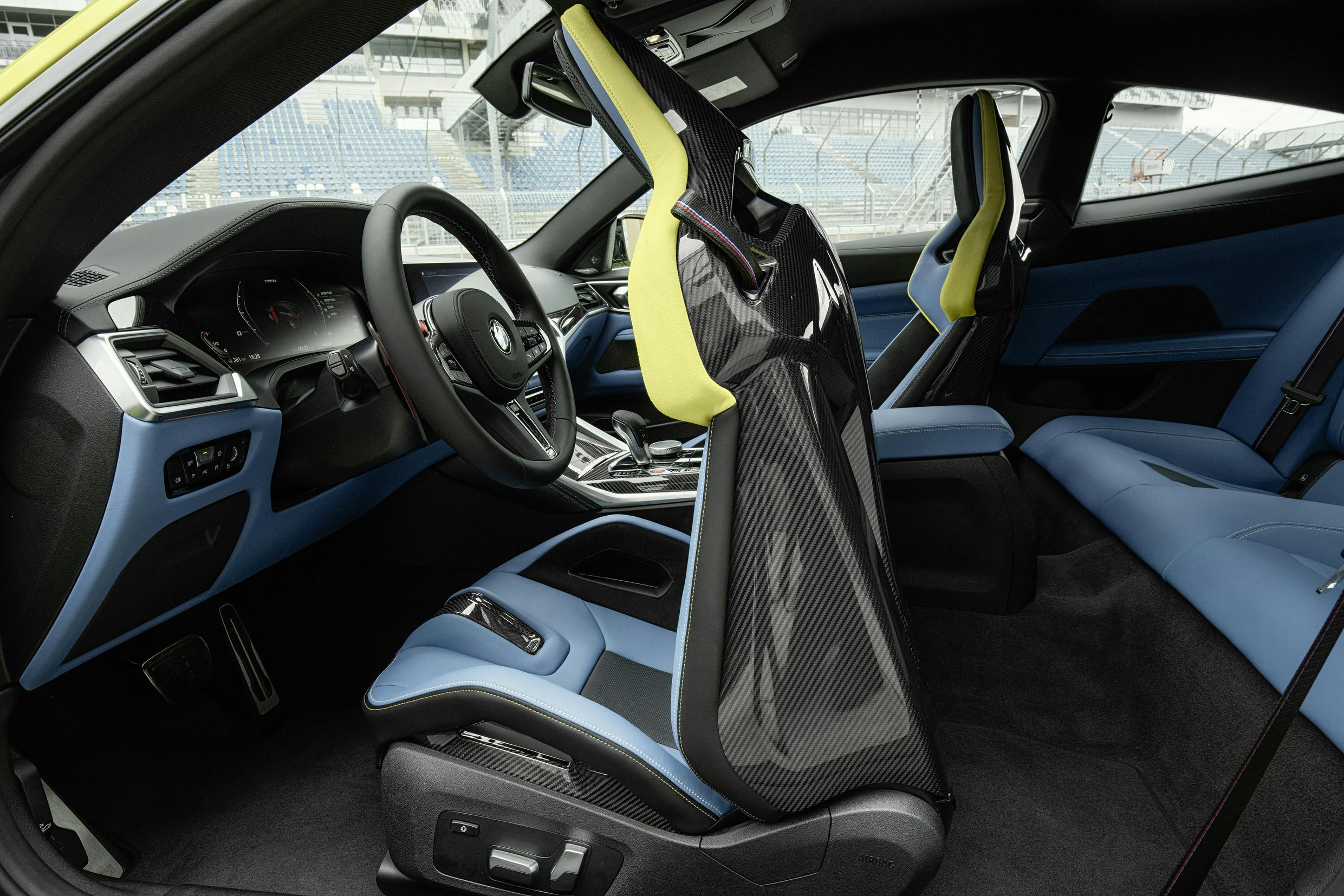 BMW M4 carbon fiber seats