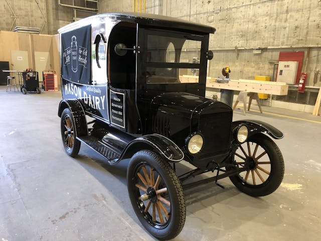 perry mason milktruck ford model t prop car front three-quarter