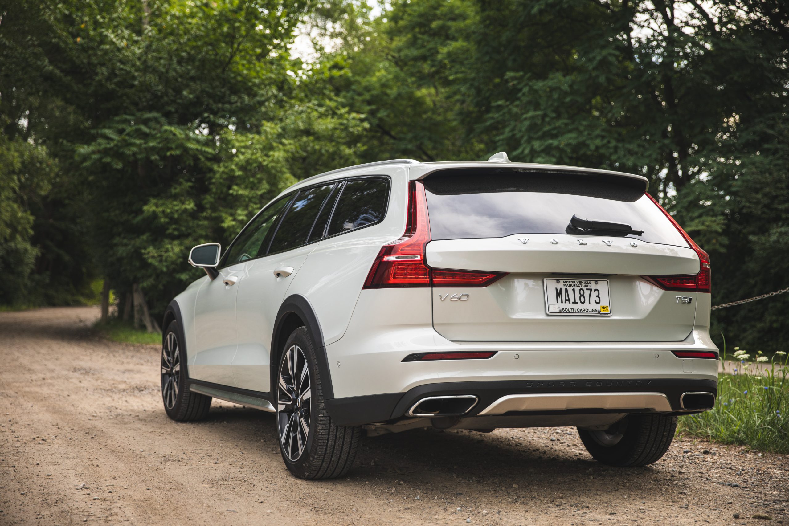 Review: 2020 Volvo V60 Cross Country - Hagerty Media