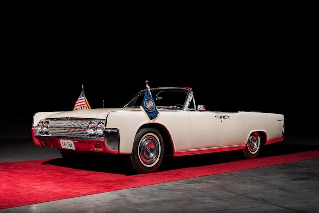 White 1963 Lincoln Limo One continental front three-quarter