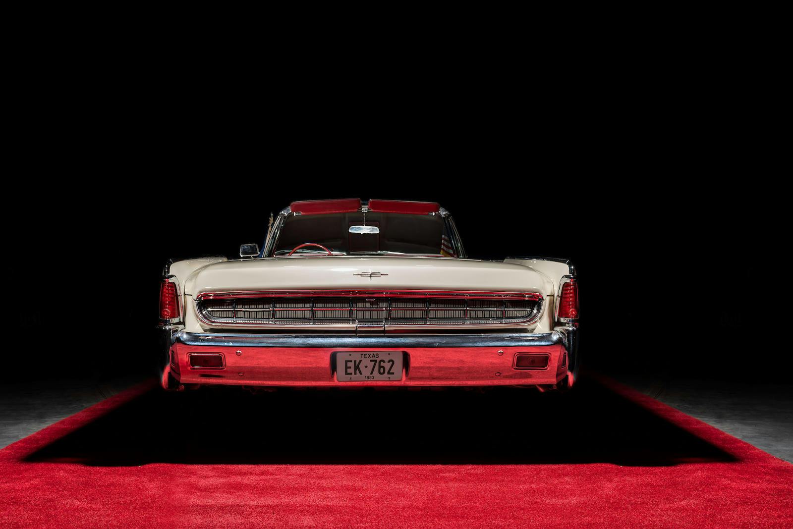 JFK's “other Lincoln” is a Continental of a different color JFK's “other Lincoln” is a Continental of a different color