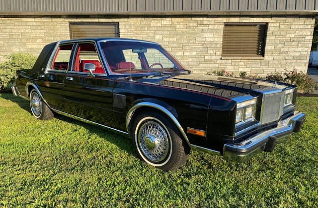 1989 Chrysler Fifth Avenue 03