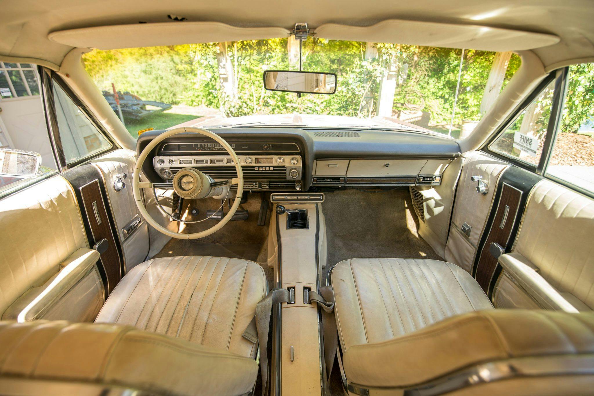 1967 Ford Country Squire Tom Cotter woodie wagon interior