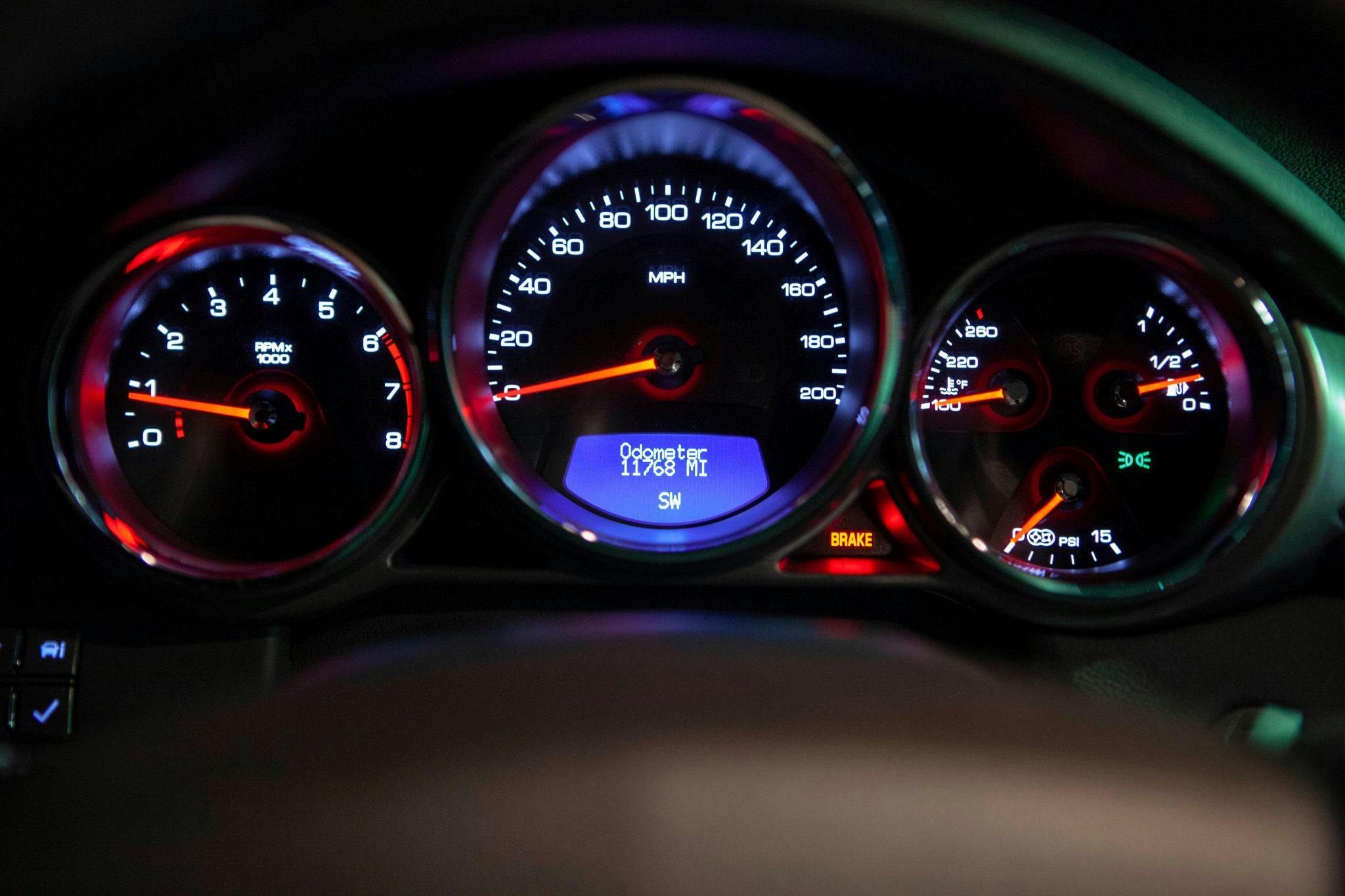 2012 Cadillac CTS-V Wagon dash gauges