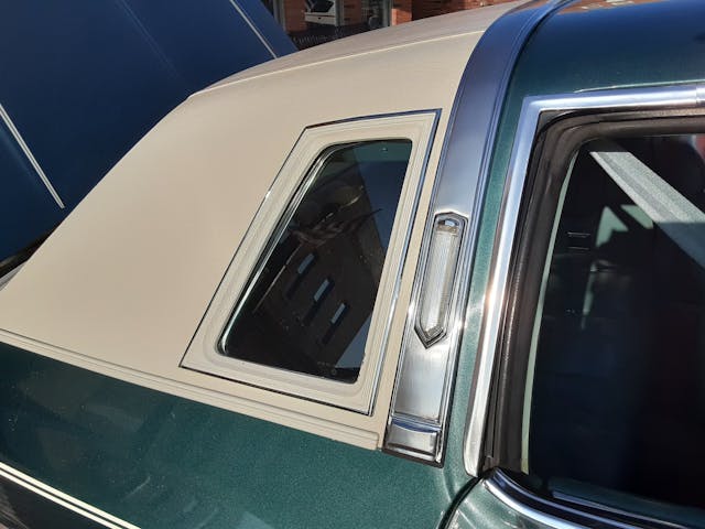 1979 Chrysler Cordoba 18