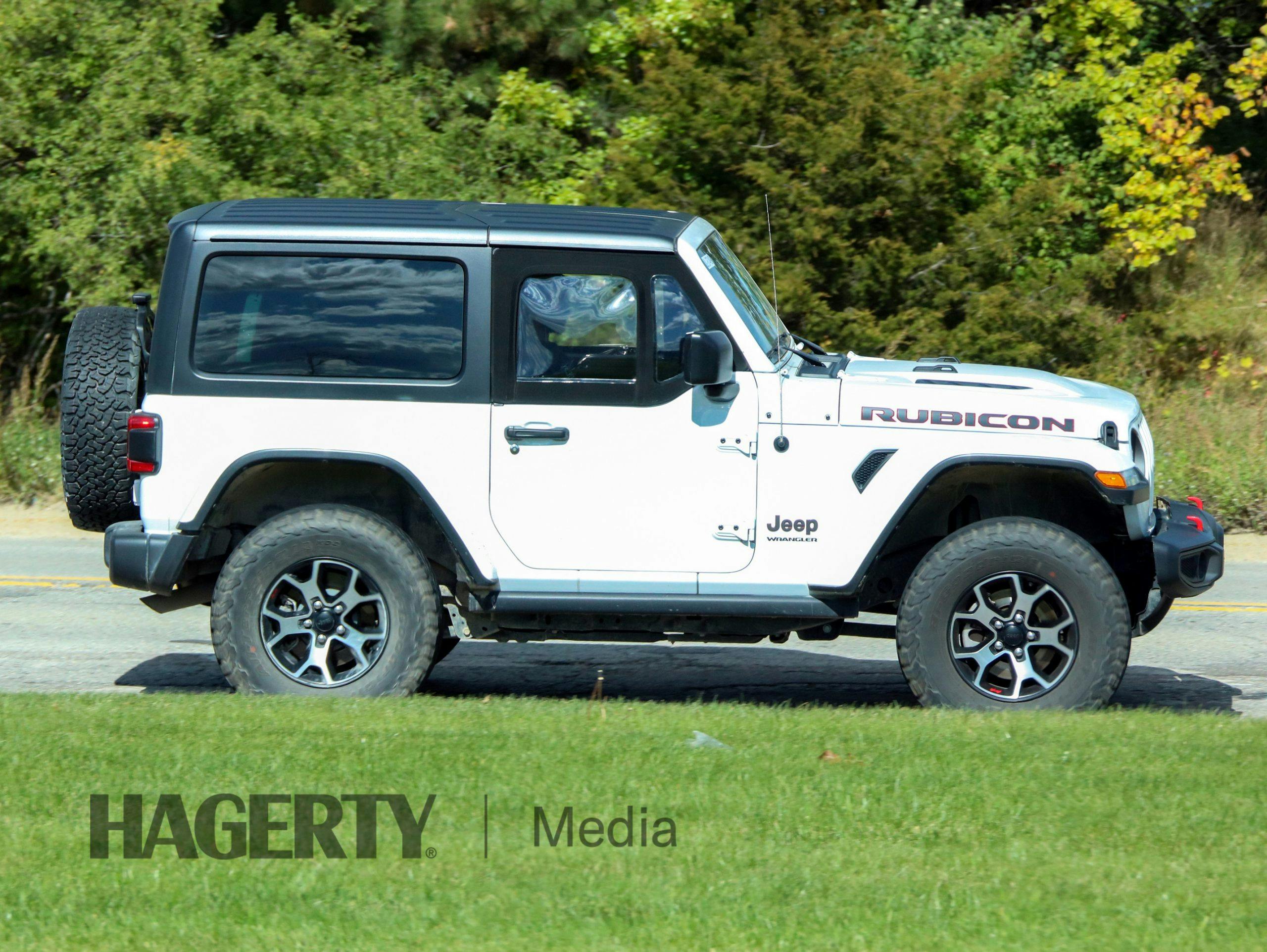 Jeep Wrangler half-door revealed testing in plain sight - Hagerty Media