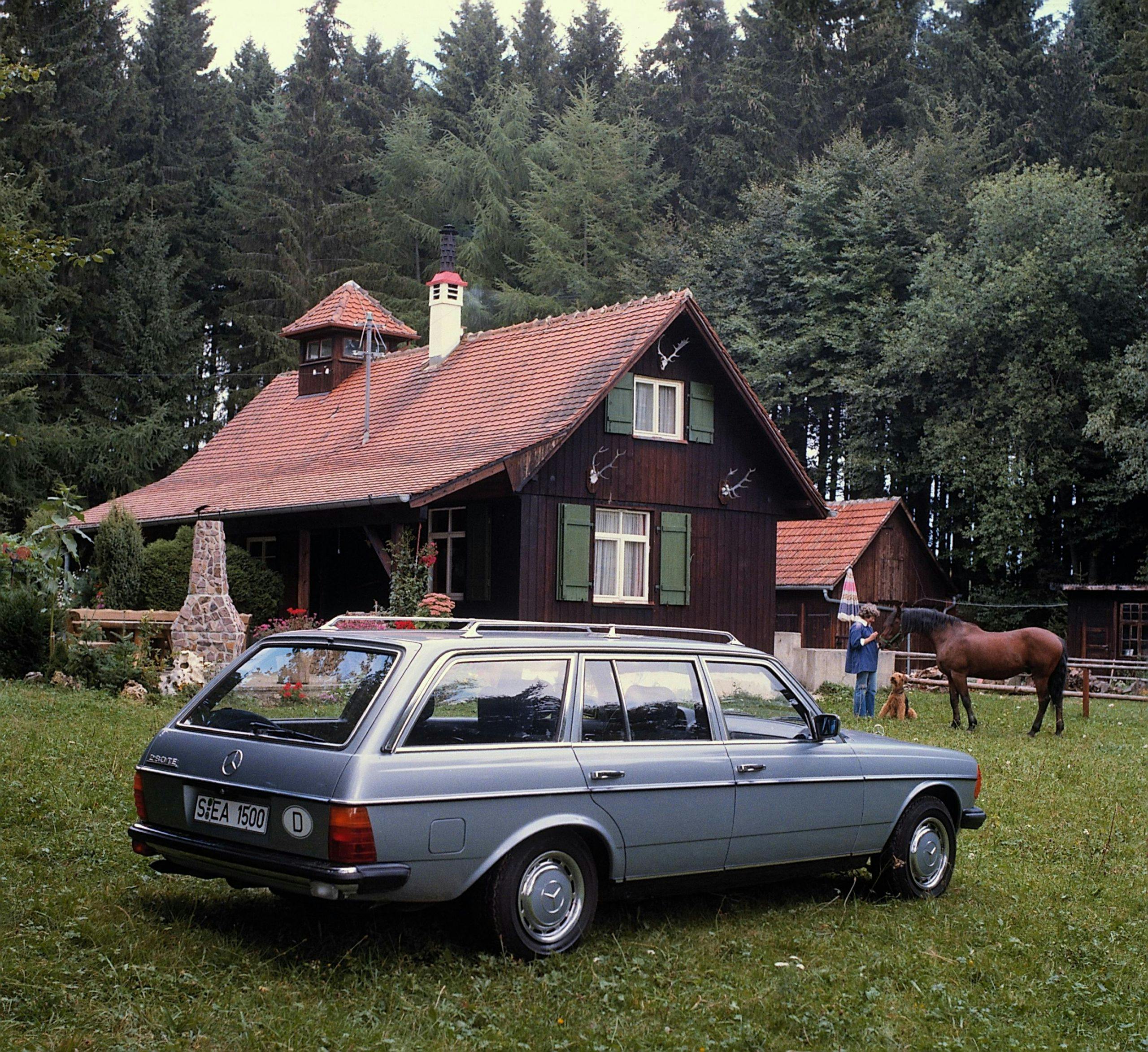 123 series station wagon Mercedes-Benz