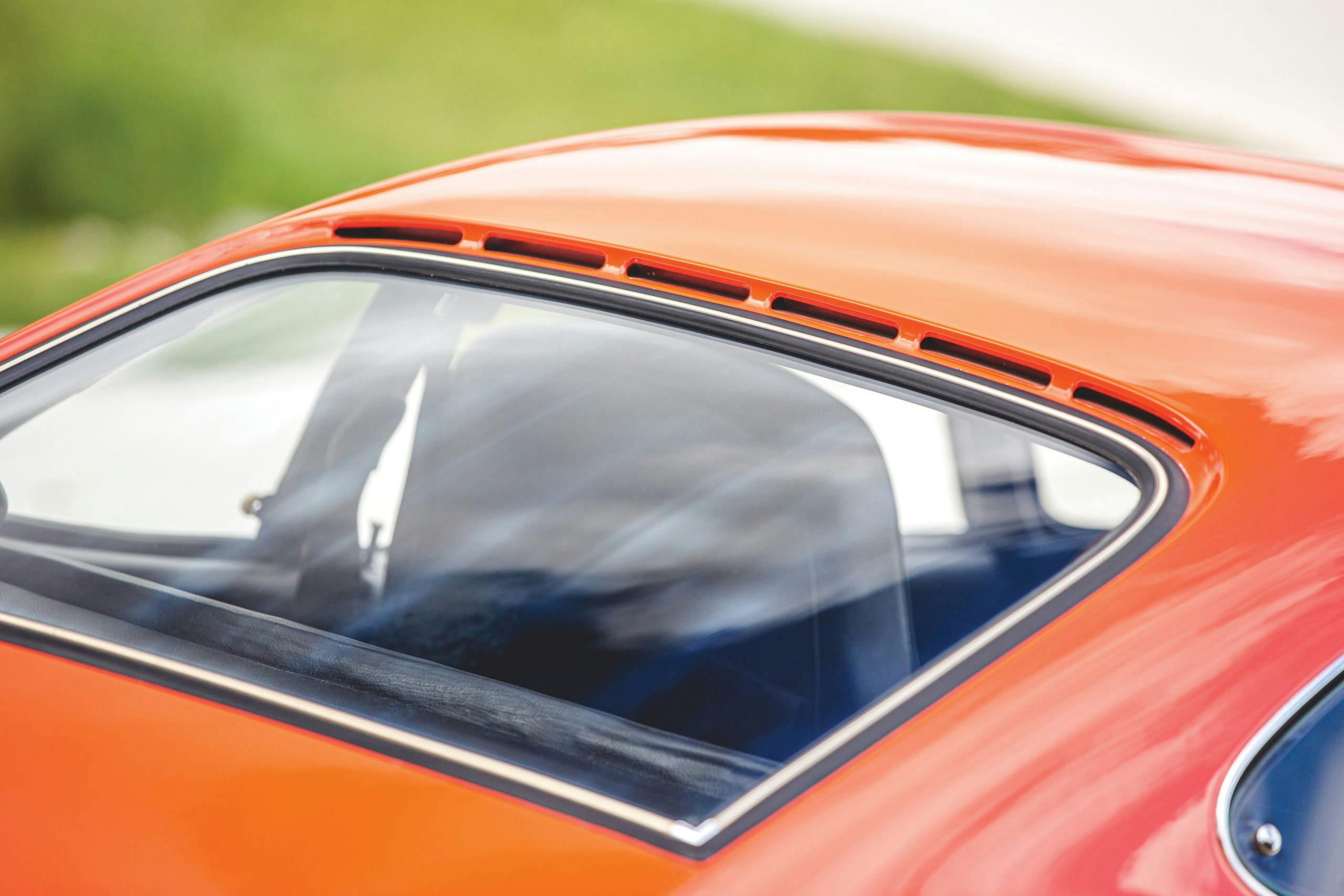 1973 Opel GT roof vent windows