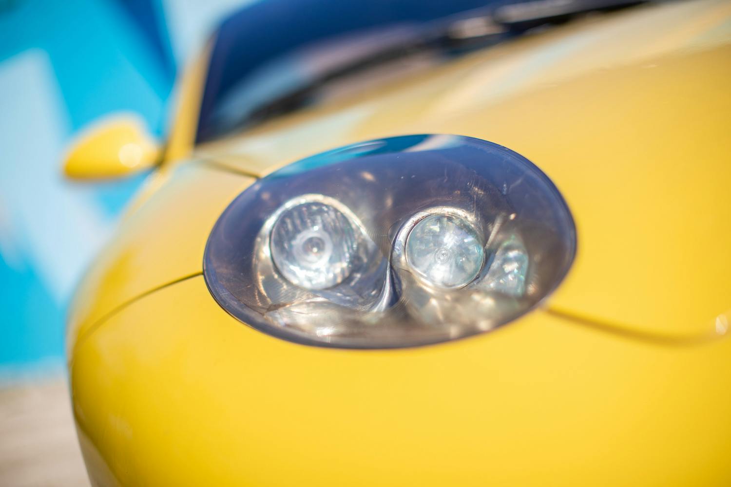 Ford Ghia Vivace Concept headlight