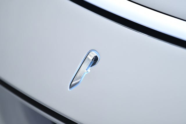 logo of Pininfarina Battista car