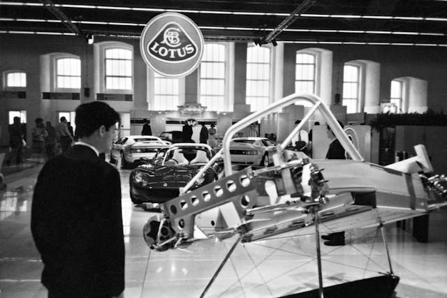 Lotus Elise extruded aluminium chassis