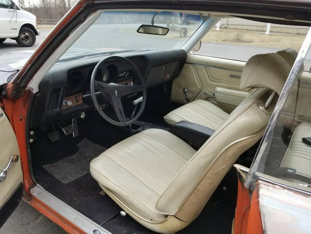 Pontiac GTO Judge interior 1969