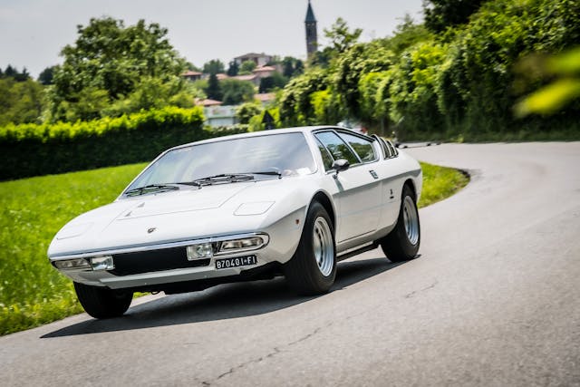 lamborghini Urraco front three-quarter action
