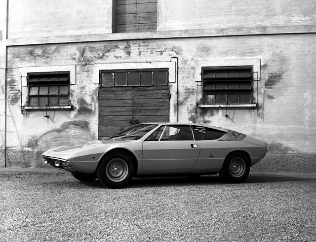 Lamborghini Urraco front three-quarter vintage photo