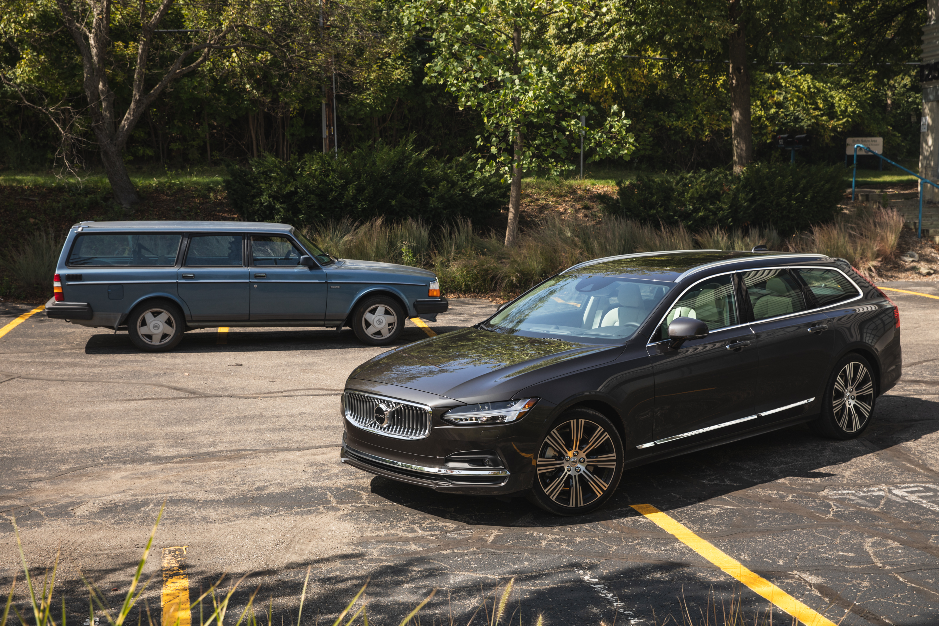 Review: 2021 Volvo V90 T6 AWD Inscription - Hagerty Media