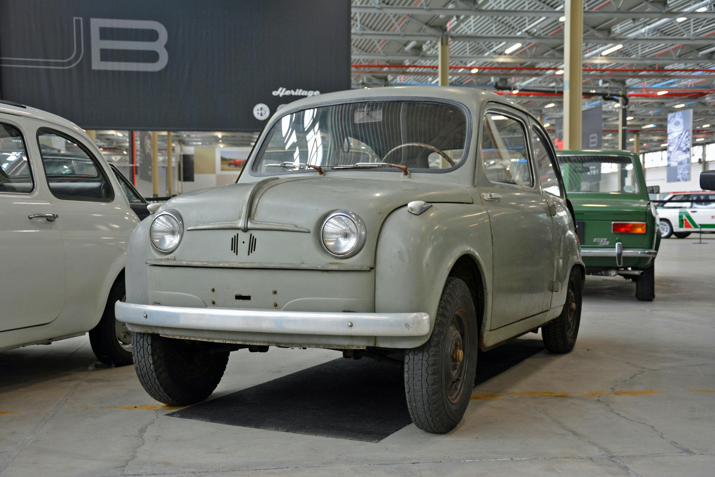 1951 fiat 100 prototype front three-quarter