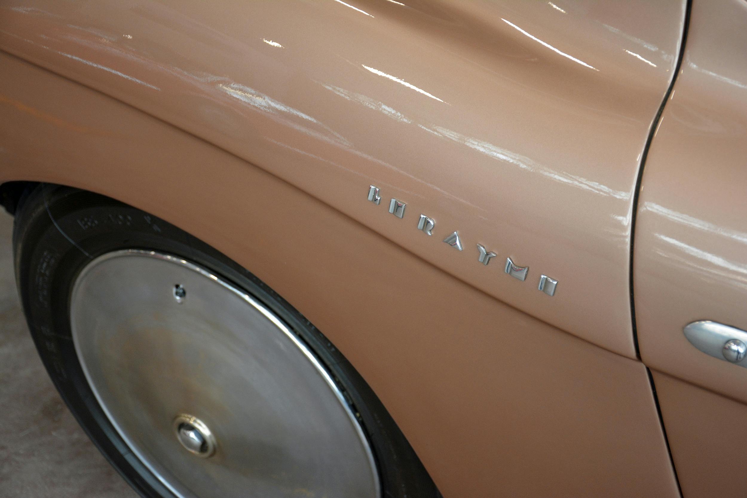 1960 lancia loraymo quarter panel lettering badge