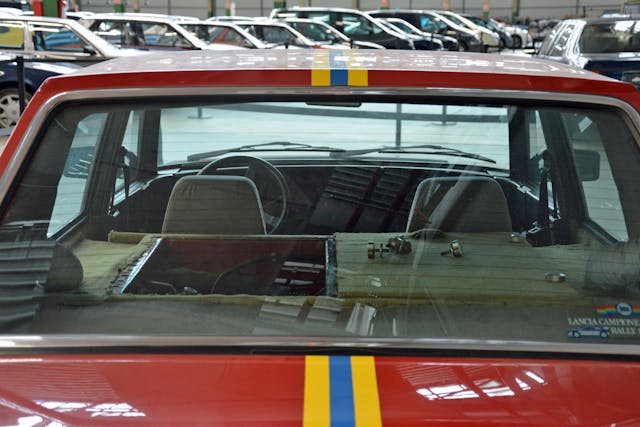 1984 lancia trevo bimotore rear window glass