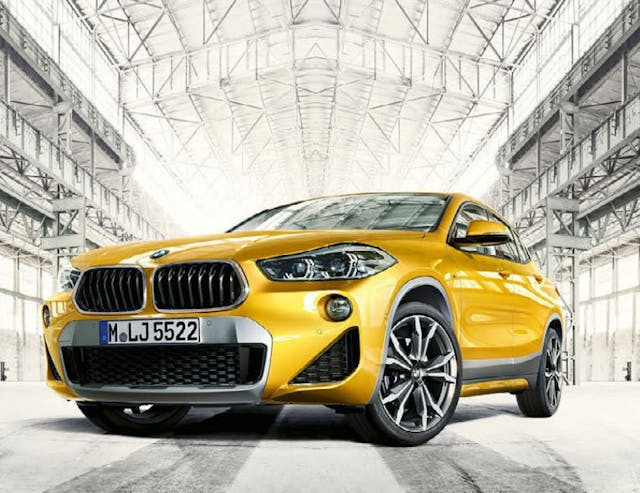 BMW X2