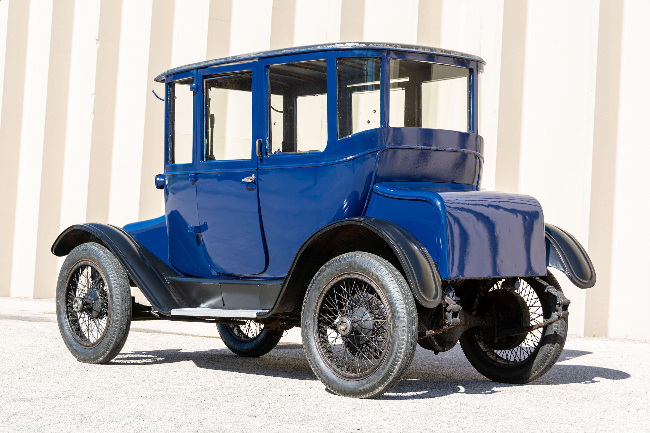 How we'd EV swap this old-school Detroit Electric with new-wave tech