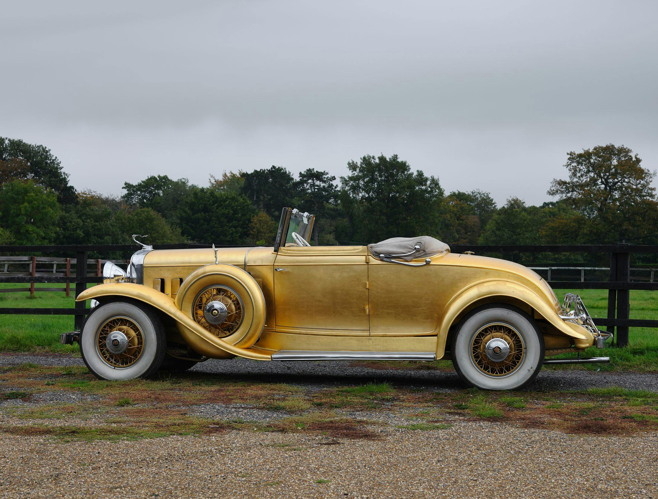 1931 Cadillac V-8 Convertible Coupe side profile
