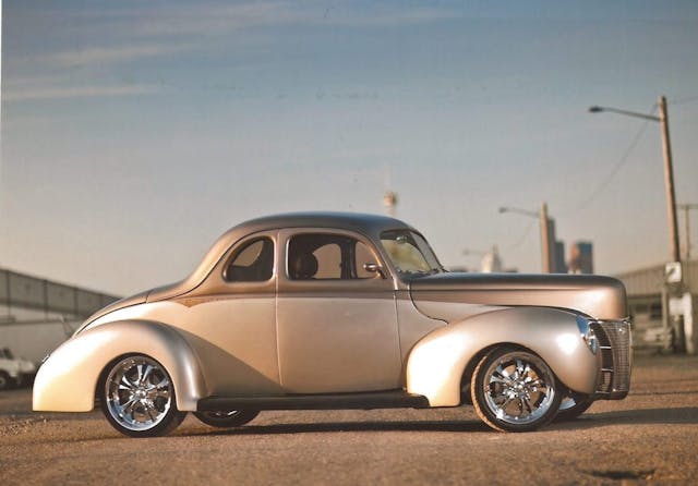 1940 ford deluxe thumper side profile