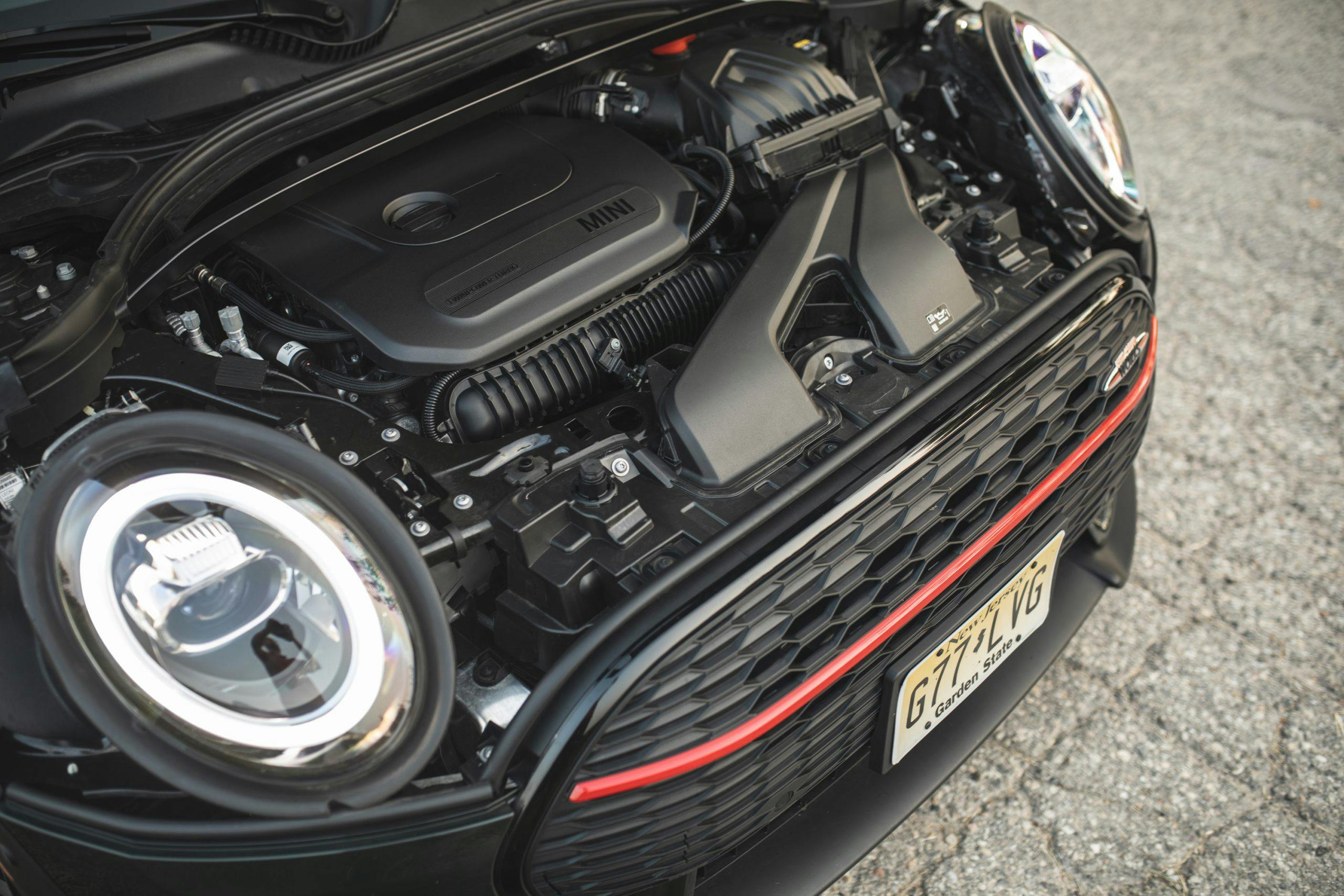 Standard Hood & Mirrors | MINI CLUBMAN JCW ALL 4 2020 Standard Hood & Mirrors | MINI CLUBMAN JCW ALL 4 2020