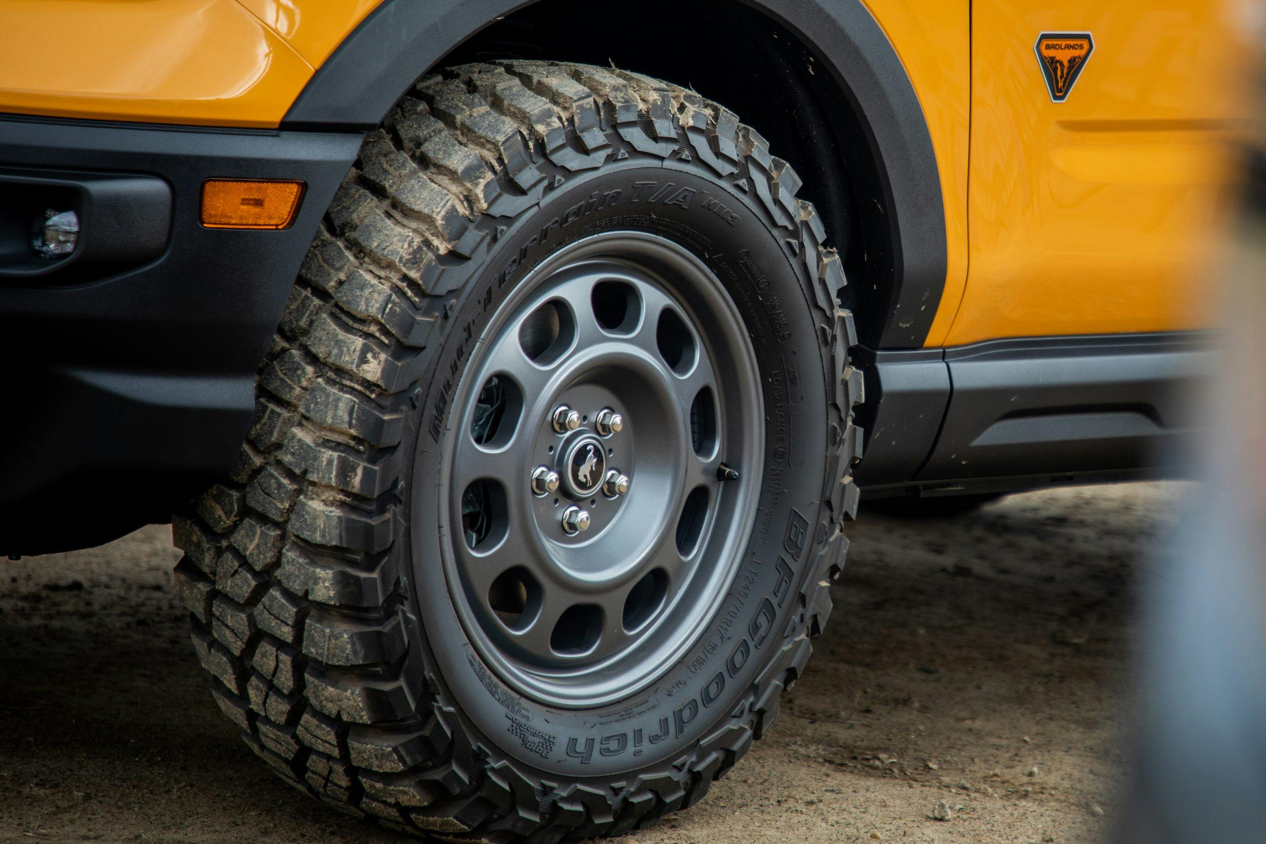 2021 Bronco Sport chunky tire alloy steelie