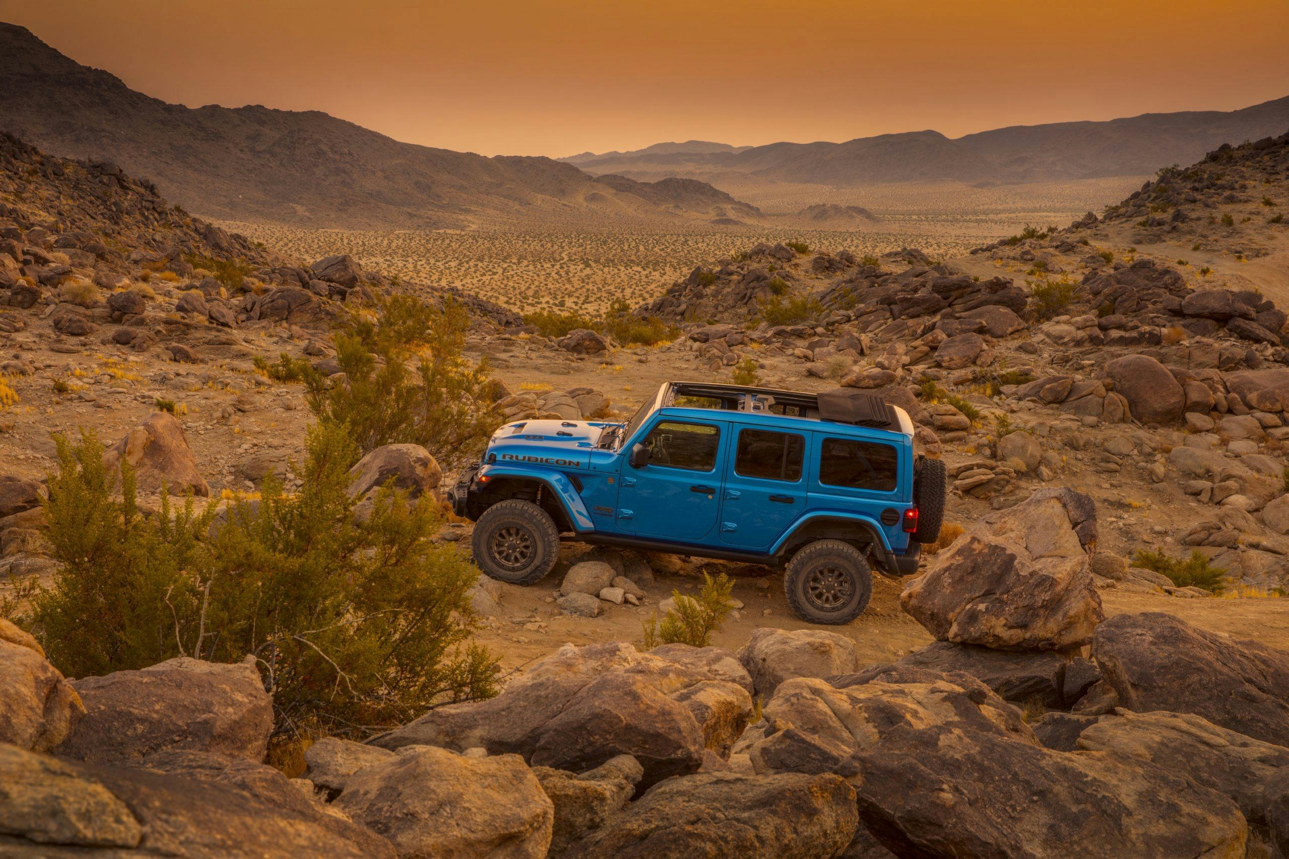 2021 Jeep Wrangler Rubicon 392 blue desert hero shot