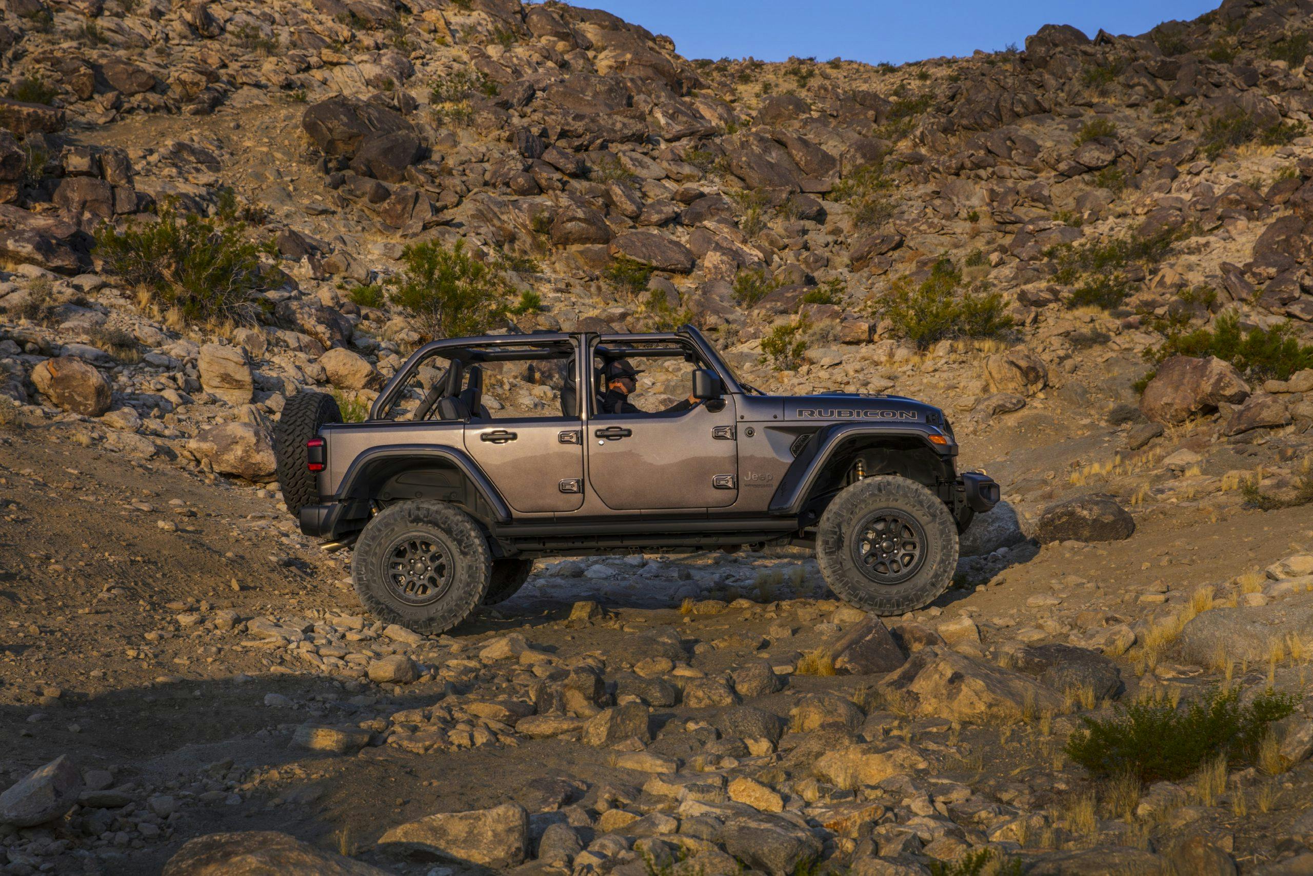 2021 Jeep Wrangler Rubicon 392 gray trail crossing side profile
