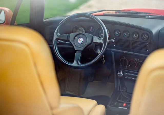 Alfa Romeo SZ interior detail