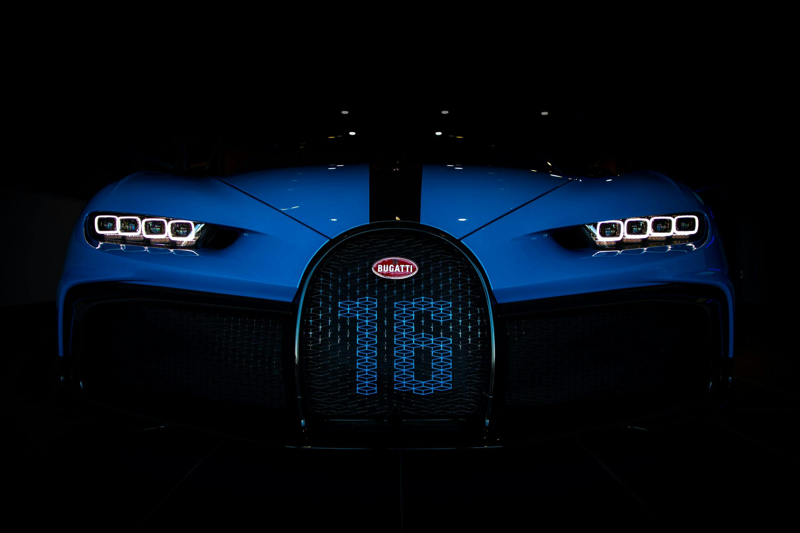Bugatti-Chiron-Pur-Sport-show-car-10